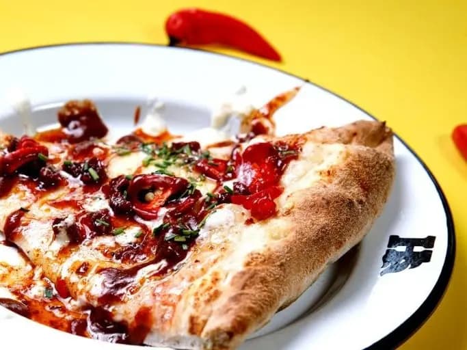 Pizza Fuego & Miga