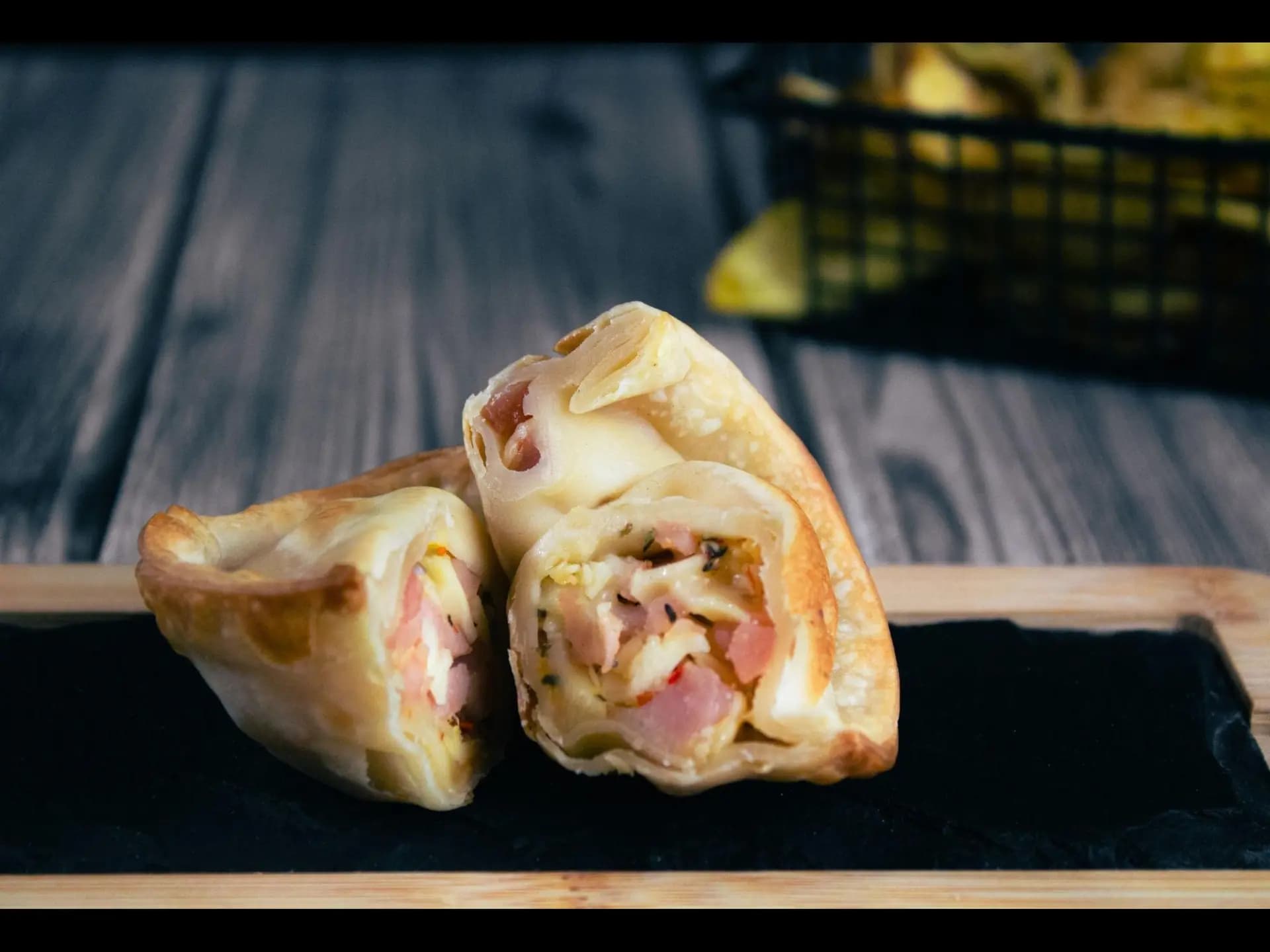 Empanadas de Jamón y Queso x12