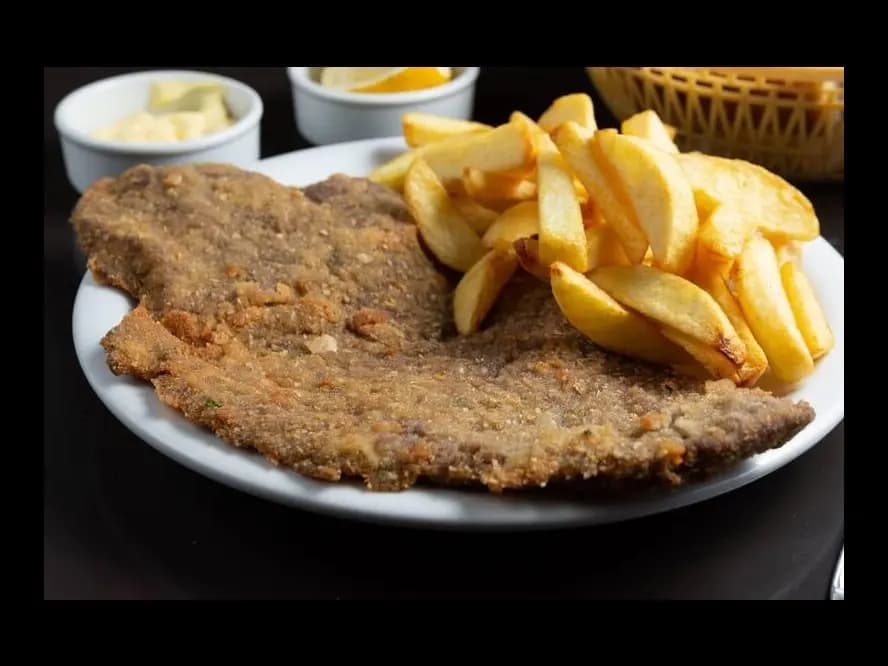 Milanesa Clásica con Papas